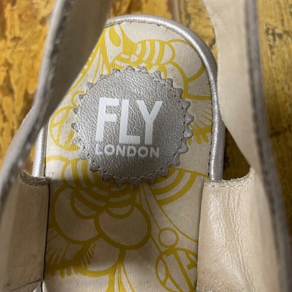 Fly London Yapi Leather Lace Up Wedge Sandals Silver Sz 40 (EU) - Picture 10 of 11